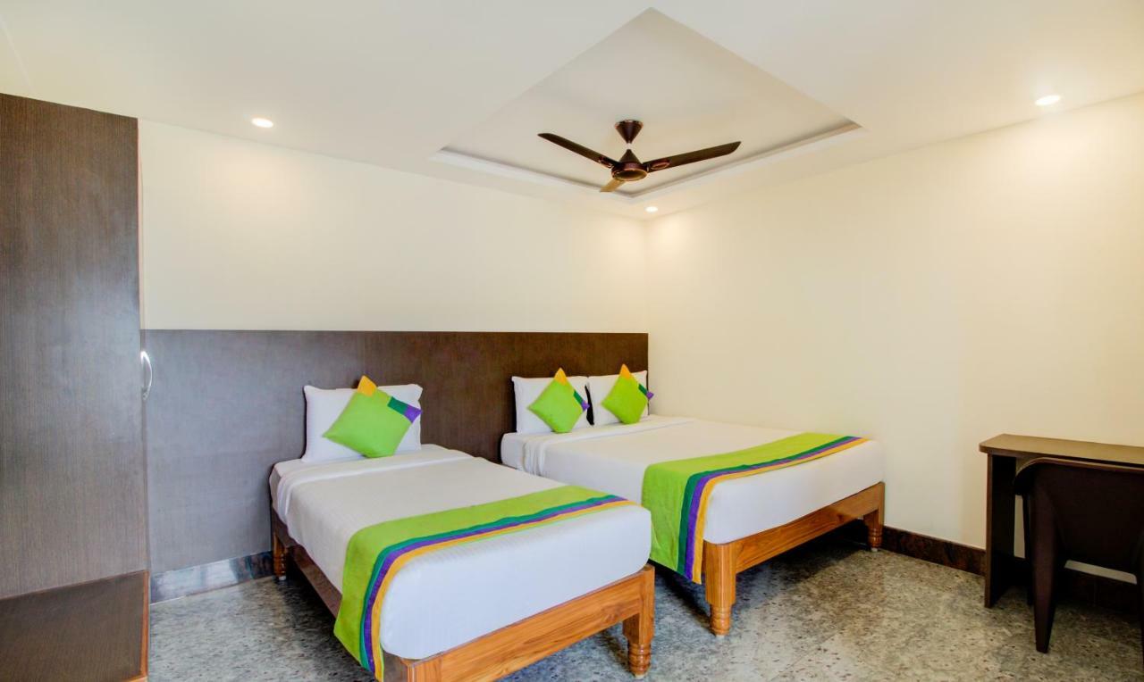 Treebo Sls Grand Hotel Тирупати Екстериор снимка
