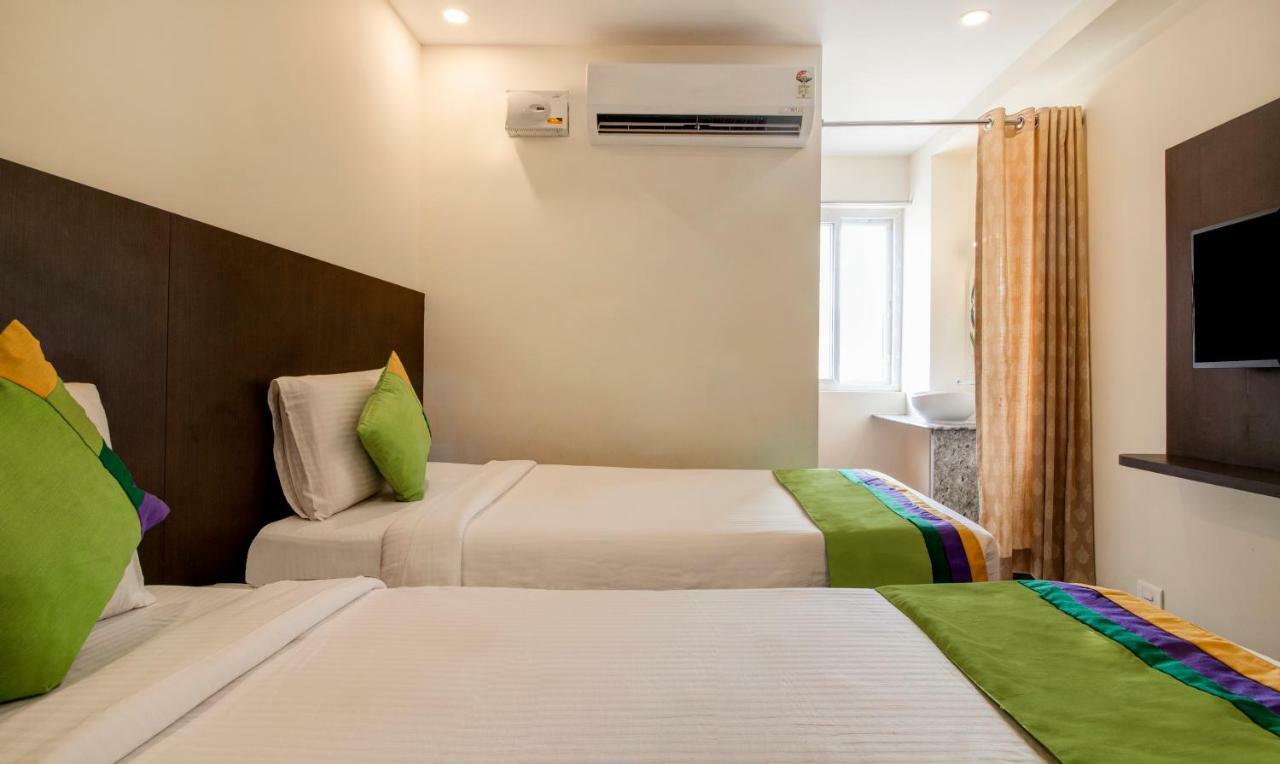 Treebo Sls Grand Hotel Тирупати Екстериор снимка