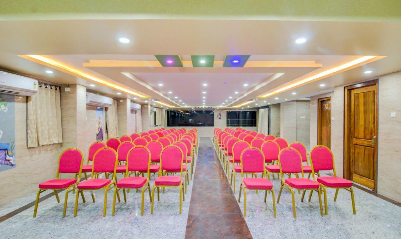 Treebo Sls Grand Hotel Тирупати Екстериор снимка